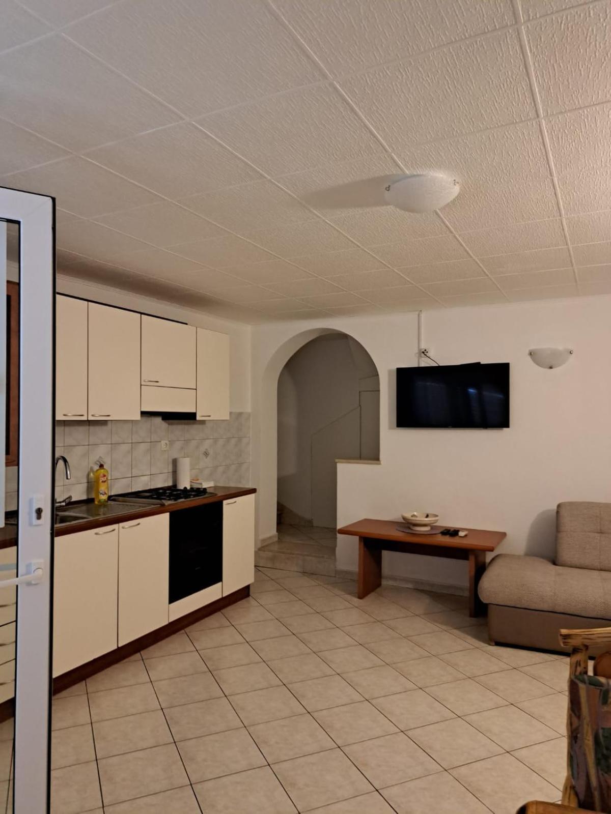 Apartments Garac Дуги Рат Екстериор снимка
